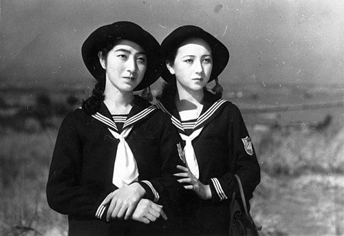 Japanese Girls at the Harbor