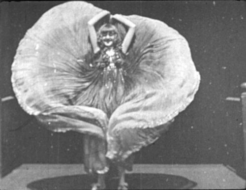 Danse serpentine (Annabelle)