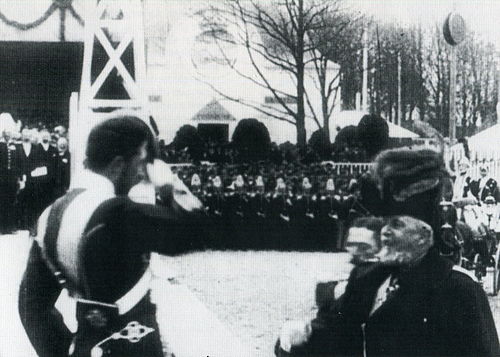 H. M. Konungens ankomst till utställningen poster